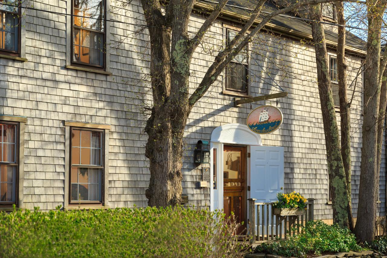 Seven Sea Street Inn Нантакет Экстерьер фото
